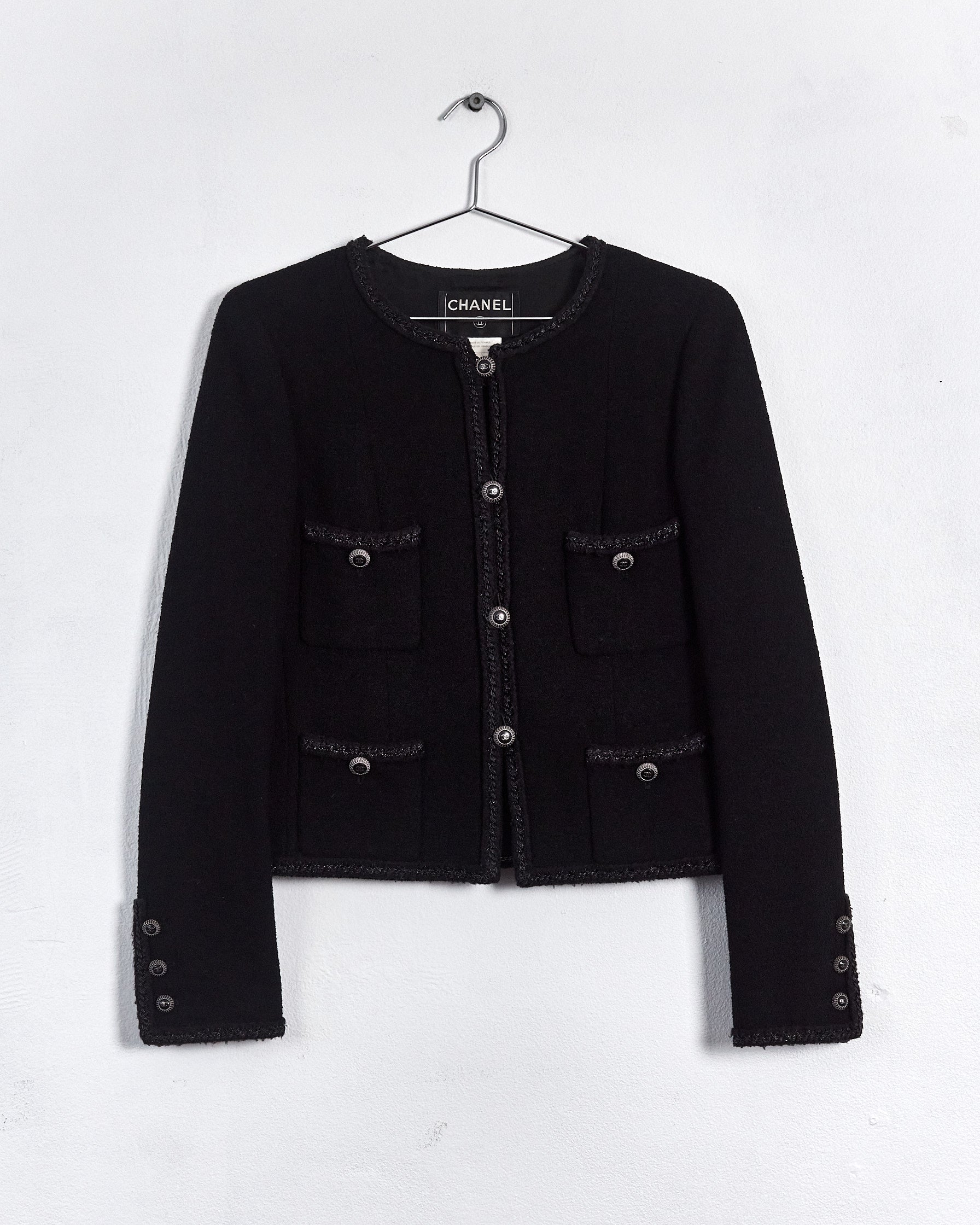 RELIK_CHANEL_JACKET_4483_1792x